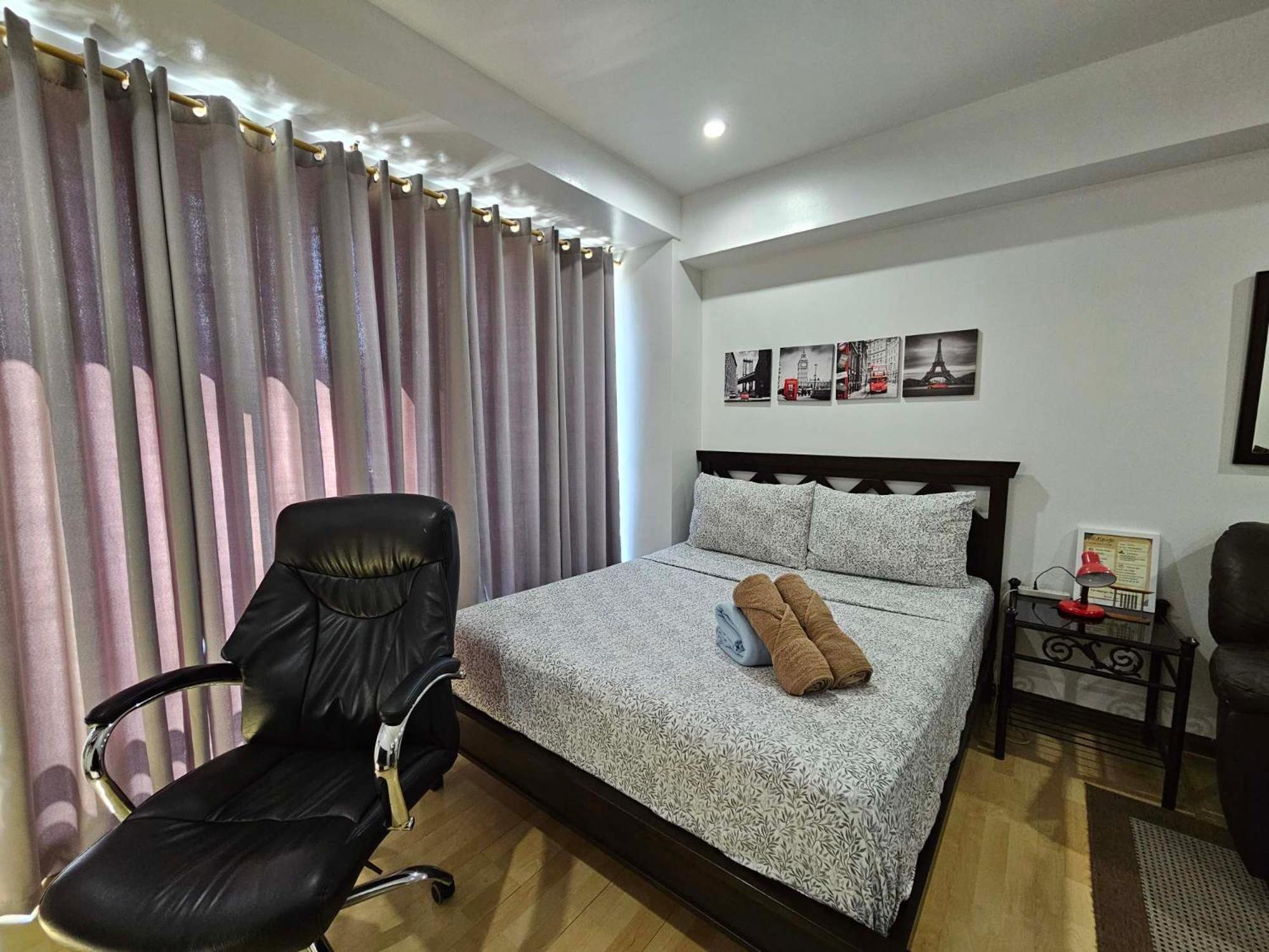 N Place At Soho Central Manila Phòng bức ảnh